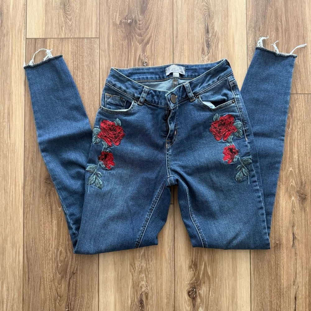 Dorothy Perkins Red and Blue Skinny Jeans with Floral Red Rose Embroidery